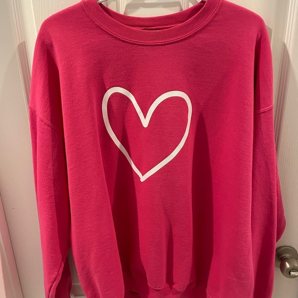 Blonde Ambition- Pink heart sweater - Picture 1 of 3